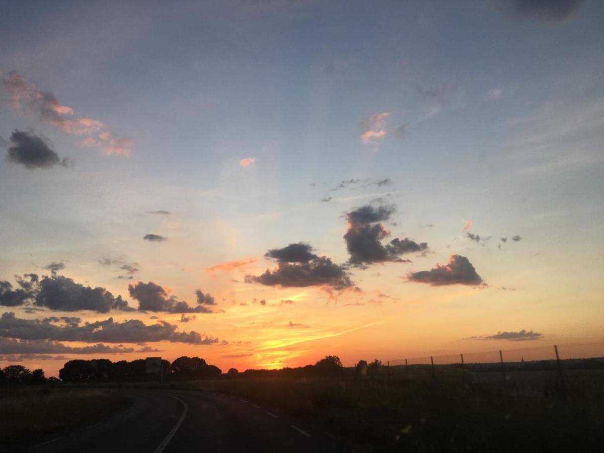 Le Belvédère Thiviers Esterno foto